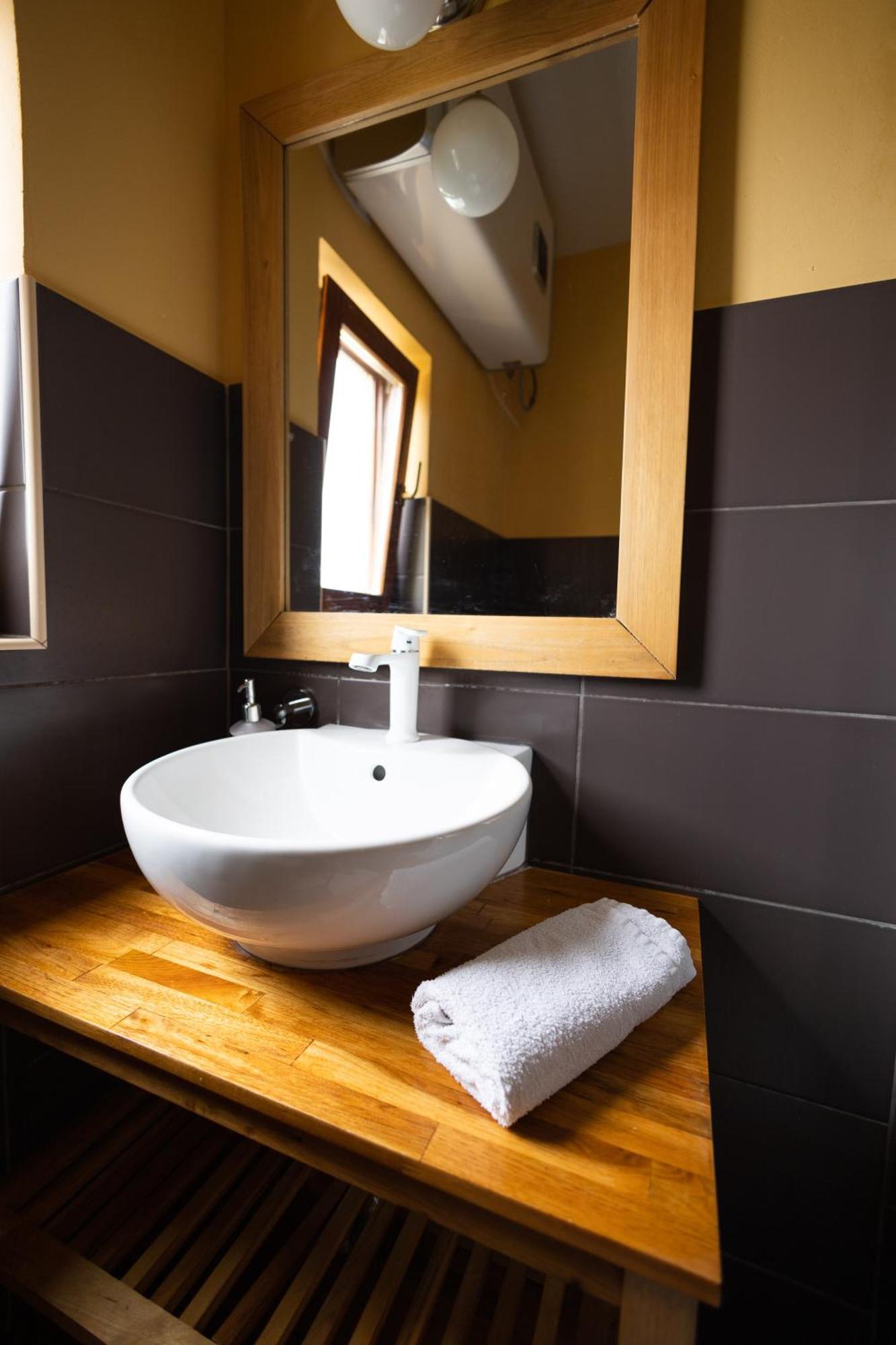 Apartman Marija 2 Lopar Ngoại thất bức ảnh